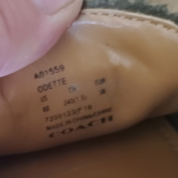 New Coach Odette Olive Green Suede Loafers. - Picture 5 of 14